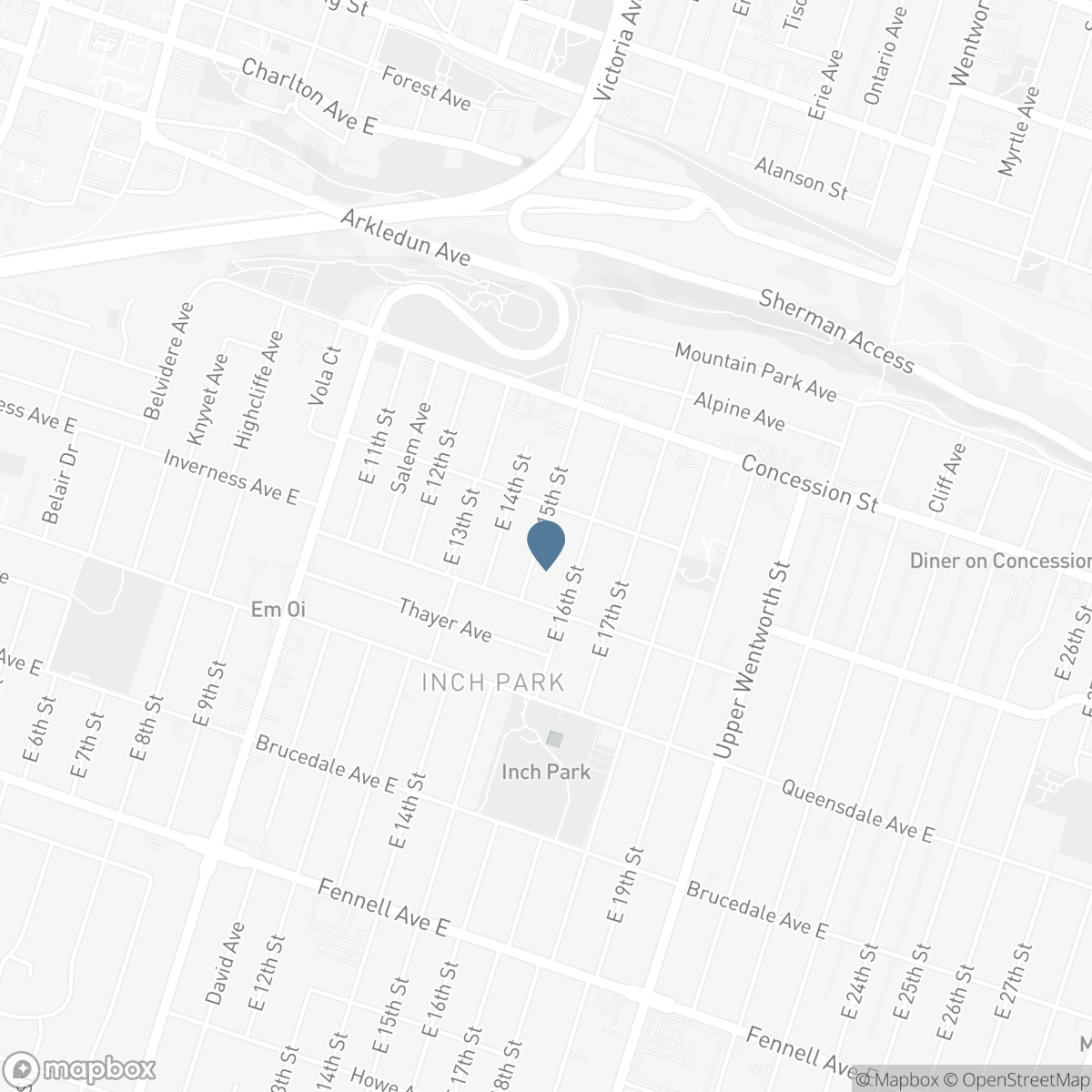 83 EAST 15TH Street, Hamilton, Ontario L9A 4E8
